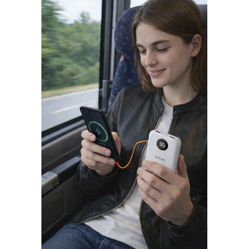 Power Bank Irm Ir49 De 10000 Mah Con Carga Rápida Y Cables Integrados Para iPhone Y Android Blanco