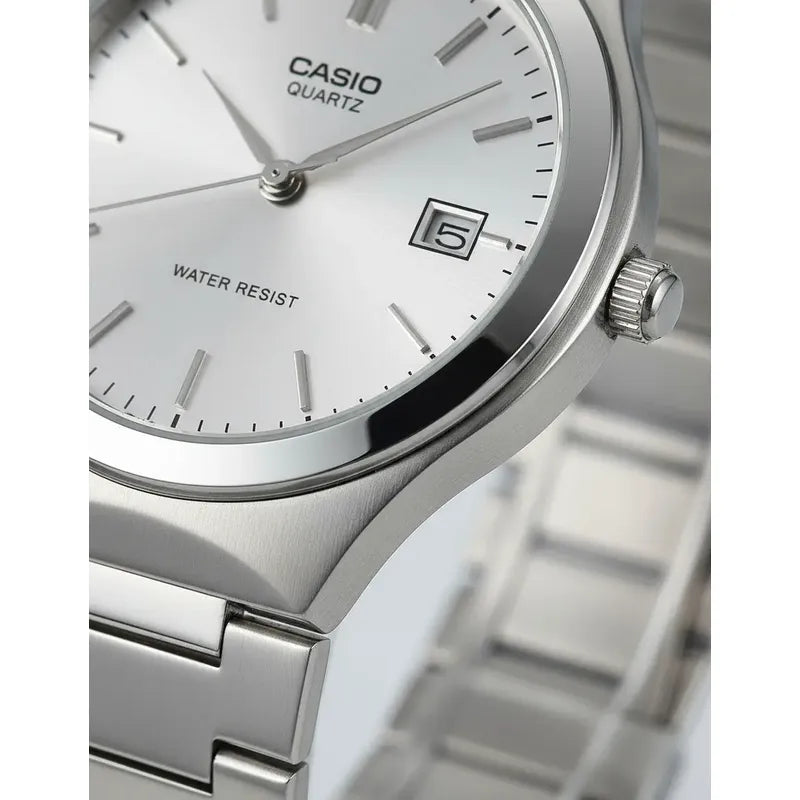 Reloj De Mujer Casio Con Correa De Acero Inoxidable Plateado Gris
