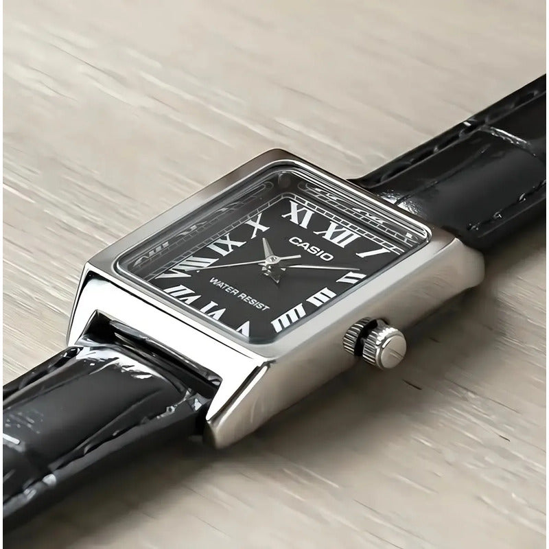 Reloj Casio Dama Correa Piel Genuina Ltp-v007l-1bu Negro Plateado