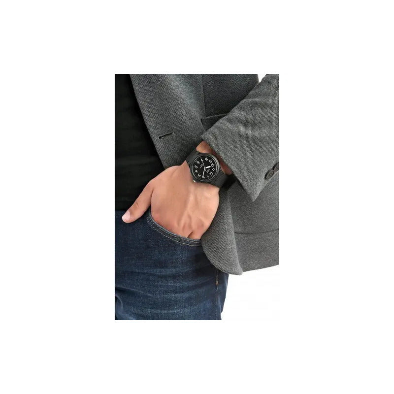 Reloj Casio Analógico Para Hombre Mw-240-1b Con Correa Negra Negro