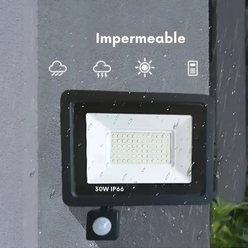 Foco Led 30w Con Sensor De Movimiento Exterior Luminaria Led Negro 6000k