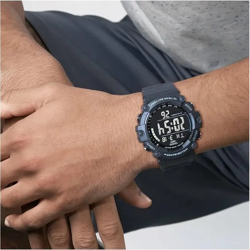 Reloj Casio Ae-1500wh-8bvdf Con Iluminación Digital Para Hombre, Correa Negra, Bisel Negro, Fondo Negro
