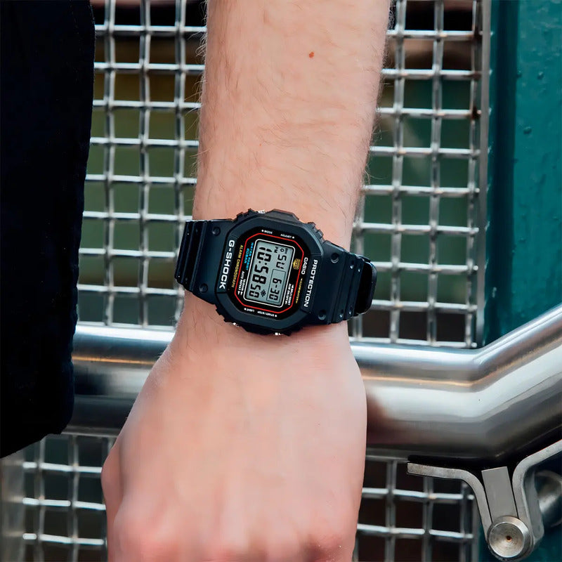 Reloj Casio G-shock Dw-5600rl-1dr Correa Negra, Bisel Negro Negro Gris