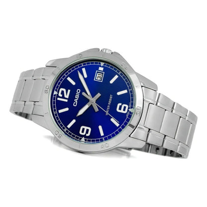Reloj Pulsera Casio Mtp-v004d-2b Con Correa De Acero Inoxidable Color Plateado Fondo Azul