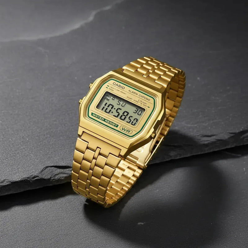 Reloj Casio A158wegv-9a Retro Vintage Classic Digital Dorado Fondo Gris