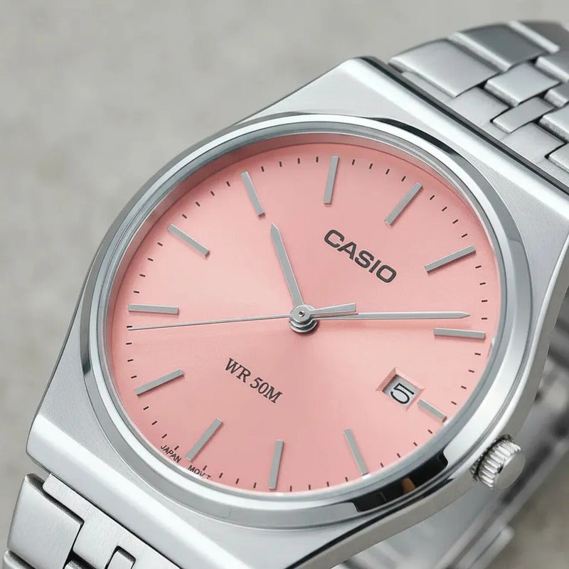 Reloj Casio Mtp-b145dc Acero Inoxidable Unisex. Correa Plateado Bisel Plateado Fondo Rosa