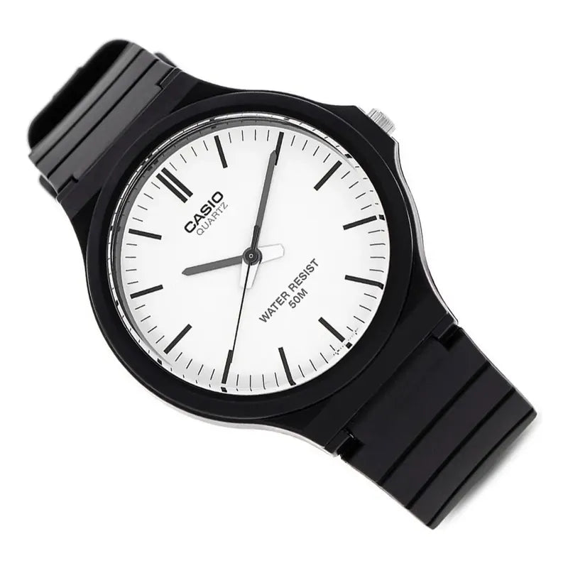 Reloj Pulsera Casio Mw-240-7ev Con Correa De Resina Color Negro - Fondo Blanco