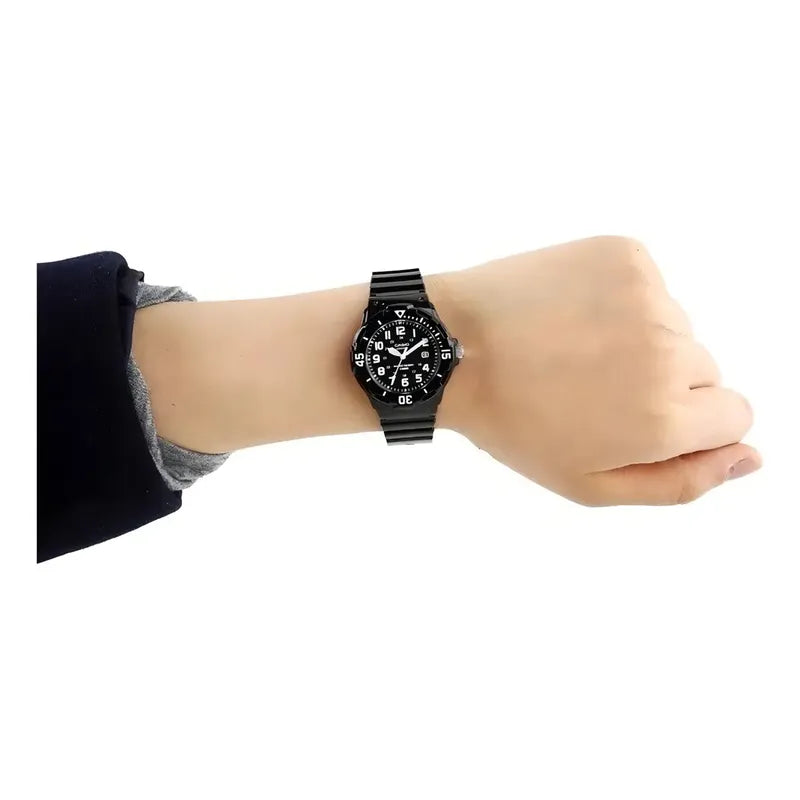 Reloj Casio Mujer Lrw-200h-1bvdf Negro