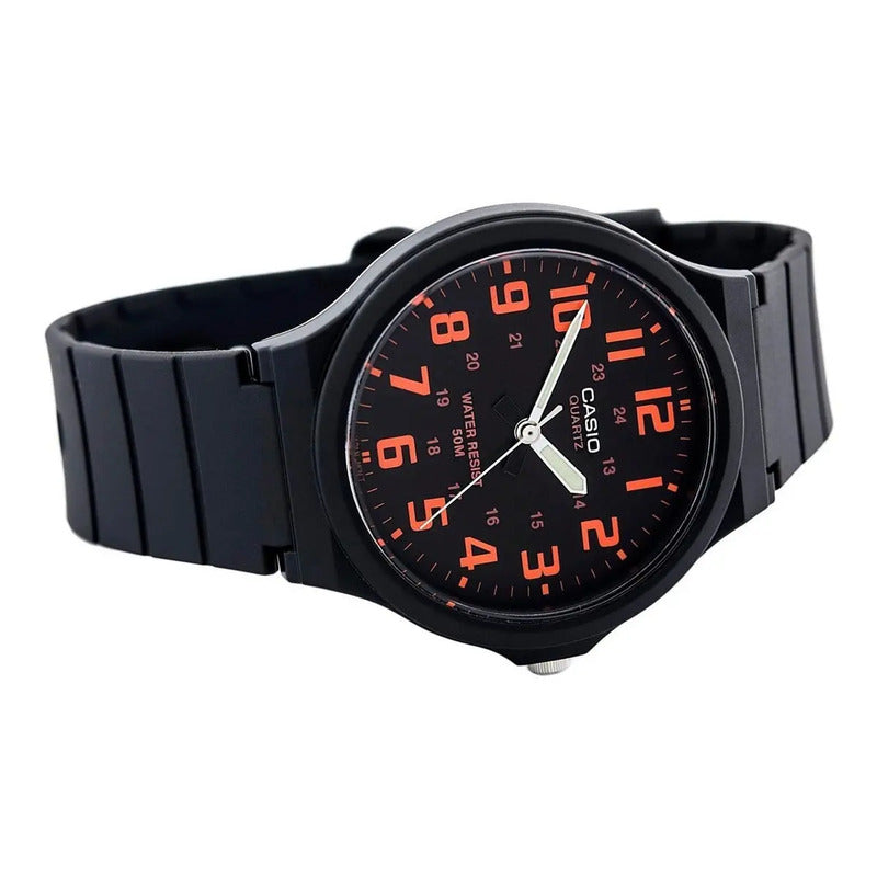 Reloj De Pulsera Casio Youth Mw-240-4bv Con Cuerpo Negro, Analógico, Para Hombre, Negro Deshecho, Con Correa De Resina Negra, Subesferas Naranjas, Manecilla Del Bisel Y Hebilla Negras.