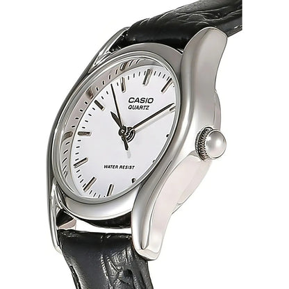 Reloj Casio Ltp-1094e-7a Fashion Cuarzo Mujer Negro Blanco