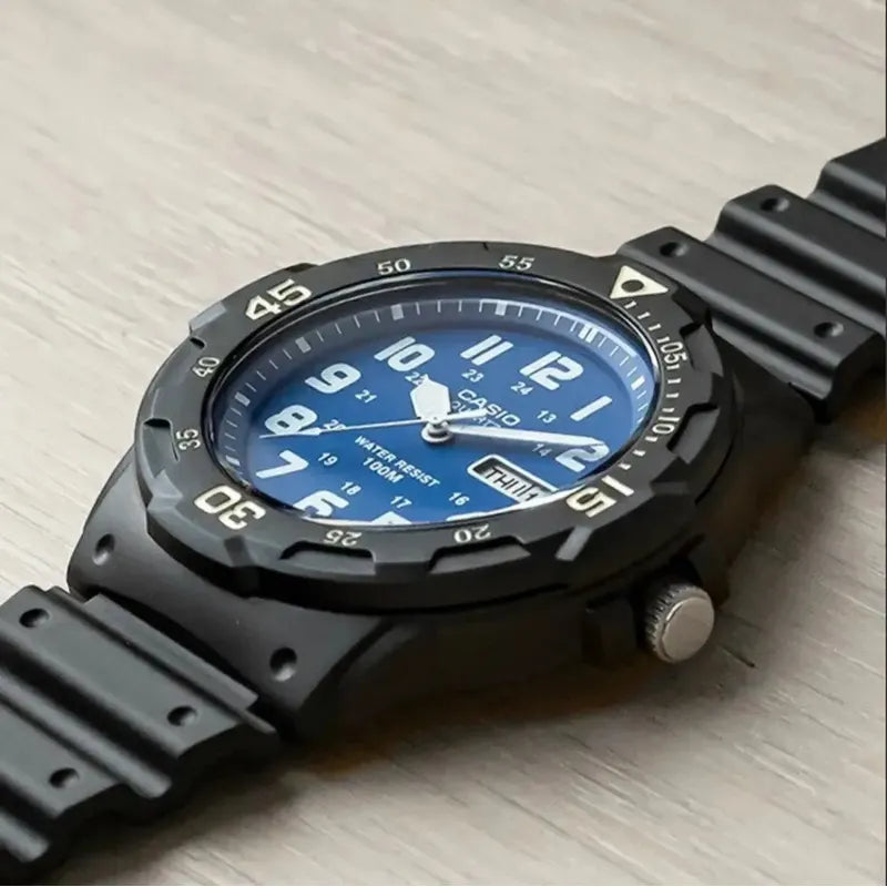 Reloj Casio De Hombre Mrw-200h Deportivo Sumergible 100m Negro Azul