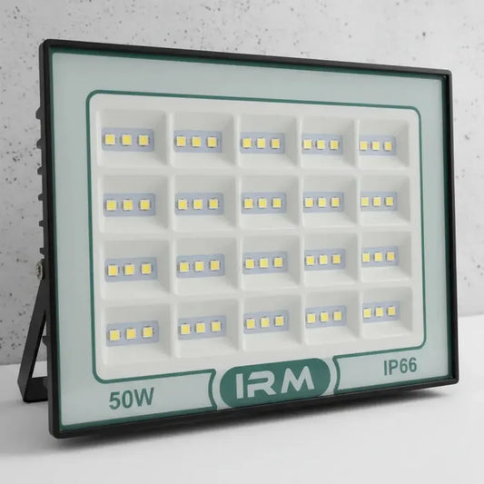 Reflector Proyector Luz Led 50w Ip66 Negro Blanco Frío