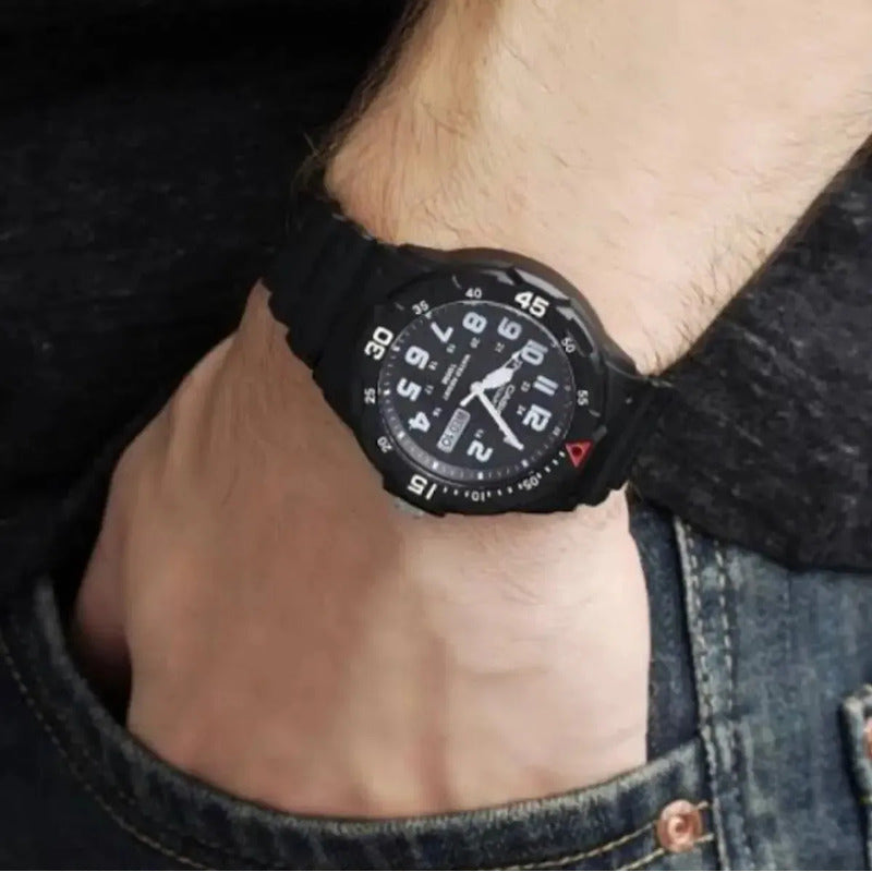 Reloj Casio De Hombre Mrw-200h Deportivo Sumergible 100m Negro Azul