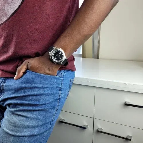 Reloj Casio Hombre Amw-870-1av Con Correa Negra Y Bisel Plateado Negro