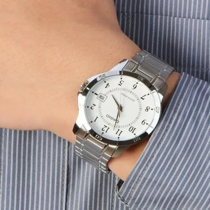 Reloj Pulsera Casio Mtp-v004d-7b Con Correa De Acero Inoxidable Color Plata - Fondo Blanco