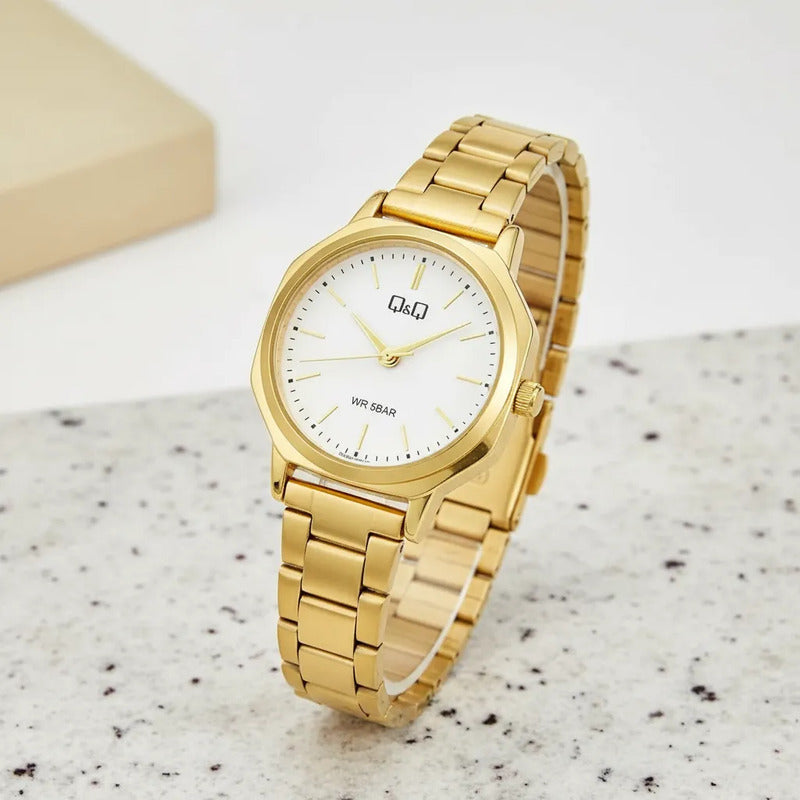 Reloj Qyq Metalico De Dama Dorado Q35c-002py Dorado Blanco
