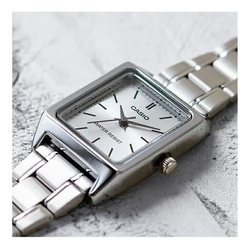 Casio Analógico Ltp-v007 Casio Mujer (cód: 22324133) Plateado