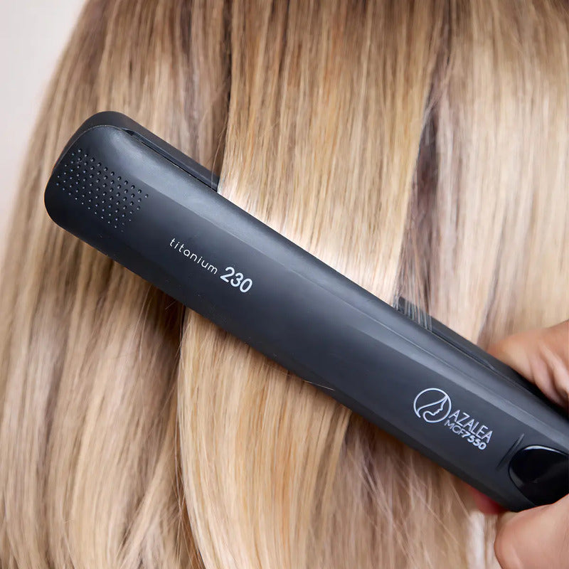 Plancha De Pelo Magefesa Azalea Black Mgf7550 Negro