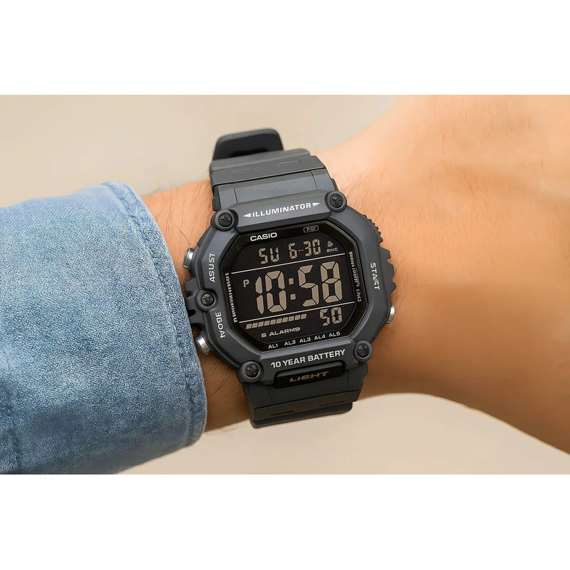 Reloj Digital Casio Illuminator Para Hombre, Resistencia Al Agua 100m Gris Oscuro Azul Acero