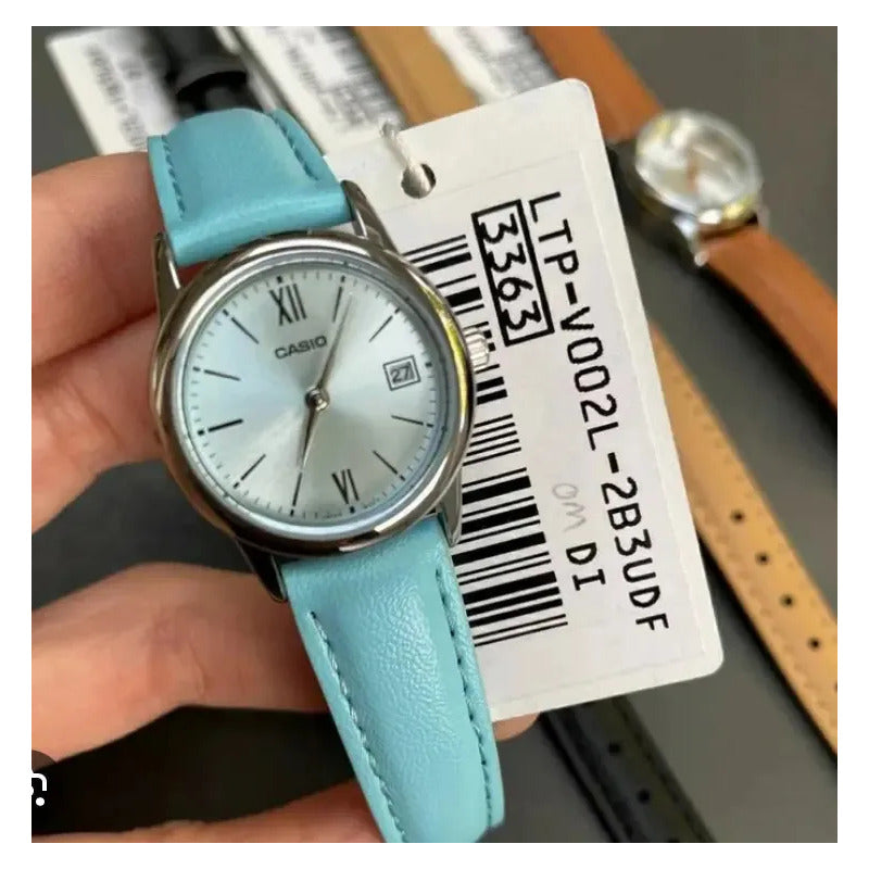 Reloj Casio Dama Ltp-v002l-2b3 De Cuero Azul Resistente Al Agua Plateado