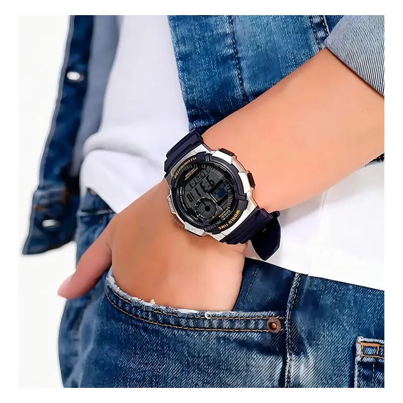 Reloj Pulsera Digital Casio Ae-1000w-2a Con Correa De Resina Color Azul - Fondo Negro