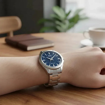 Reloj Q&q Moda Modelo: C04a-041py Gris Plateado Azul Oscuro