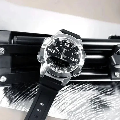 Reloj Casio Hombre Amw-870-1av Con Correa Negra Y Bisel Plateado Negro